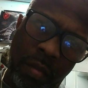 Meet your Posher, Roger